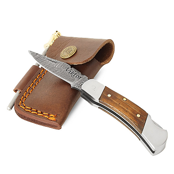 Exkluzívny nôž z damascénskej ocele a drevenou rukoväťou malý