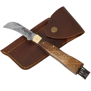 Exkluzívny hubársky nôž z damascénskej ocele a orechovým drevom